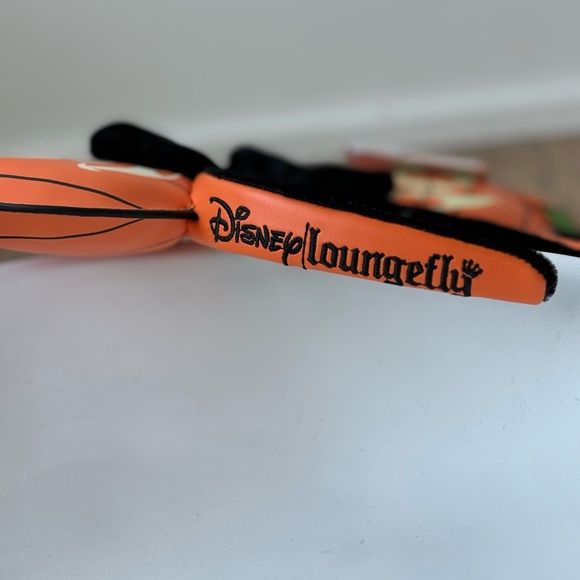 Disney Loungefly Mick-O-Lantern *Glow in the Dark* Headband 🧡🖤🧡🖤 - Picture 4 of 6